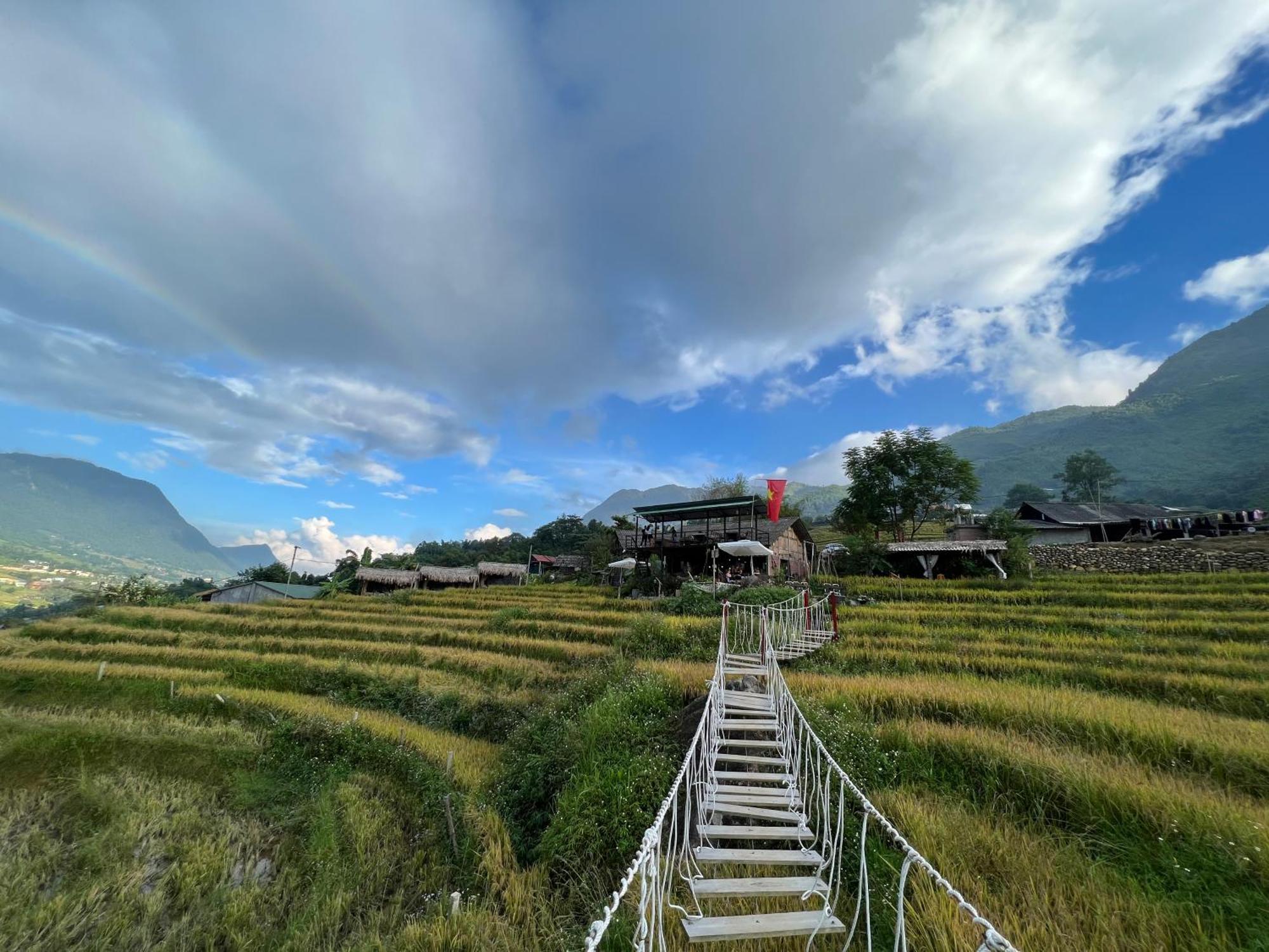 ホテル Comlam Eco House サパ エクステリア 写真